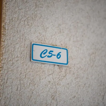 Serene Haven Talea By Pikhost شقة *