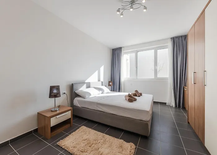 Serene Haven Talea By Pikhost Apartmán Tale