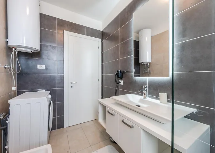 Serene Haven Talea By Pikhost Apartmán Tale